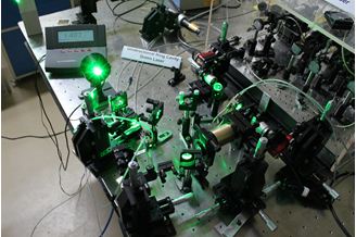 Photograph of single frequency DPSS green laser